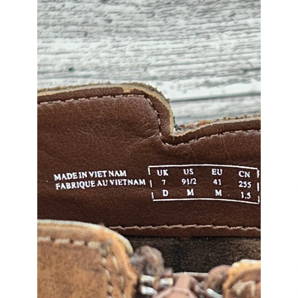 Clarks leather ankle